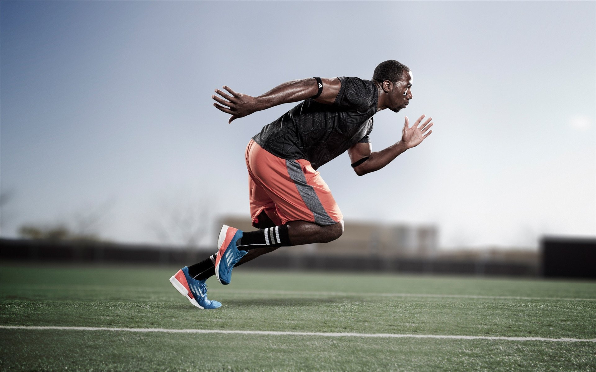 曼城4-1大胜多特，哈兰德与福登再度闪耀赛场，曼城买哈兰德